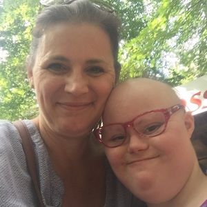 Meet your Posher, Kim